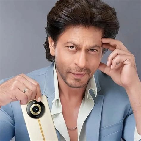 Shah Rukh Khan Net Worth 2024: How Much is the King of Bollywood Worth ...