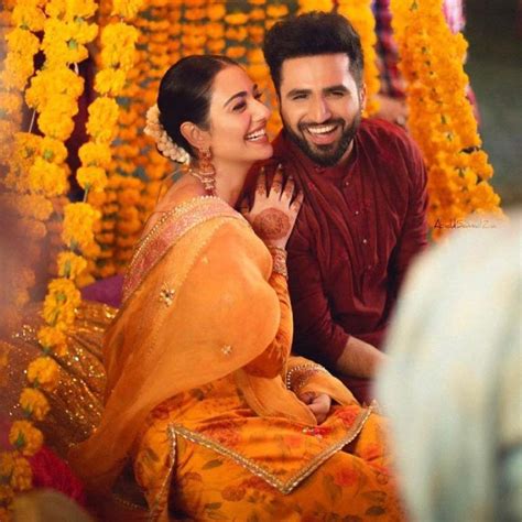 Sara Khan And Falak Shabir Wedding Videos And Pictures Are Full Of Love