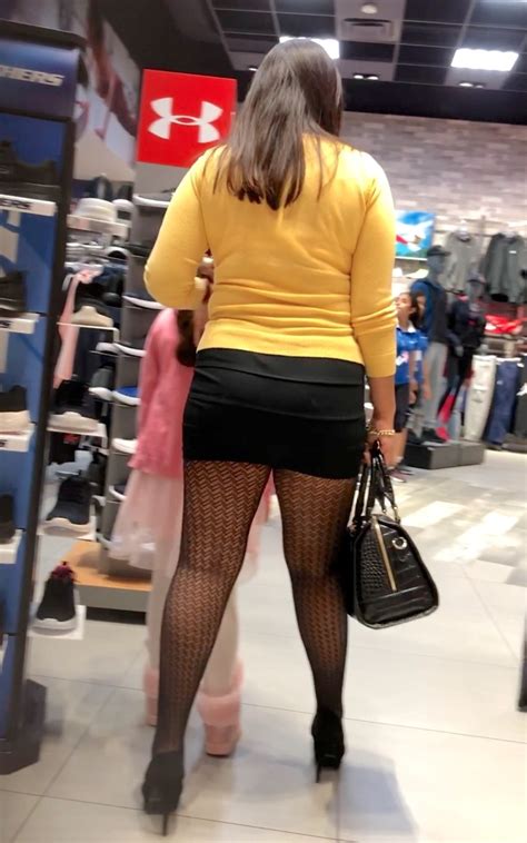 Milf In Fishnet Stocking Forum