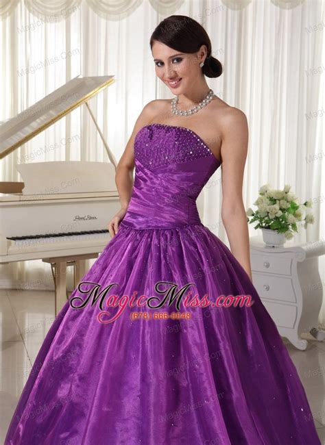 Eggplant Purple Quinceanera Dress For Custom Made Taffeta And Organza Beaded Decorate Strapless