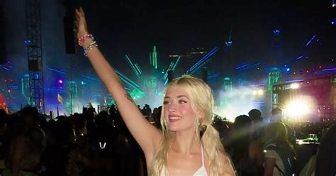 Denise Richards Daughter Sami Sheen Goes Topless In Tiny Thong As Fans Praise Hot Bod Daily