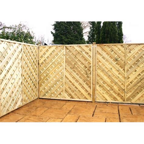 Fencing Chevron Weave Fence Panels Various Sizes