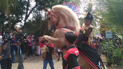 Arak Arakan Kuda Desa Loning 2019 Kuda Jingkrak Karnaval