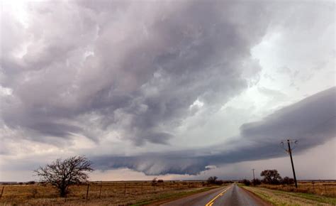 Storm Chase Log Pretty Storm Near Quanah Texas Ben Holcomb