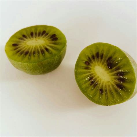 Kiwi Berry Fullofvitamines Kiwi Berries Kiwi Berries