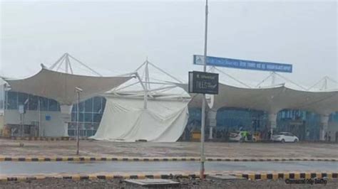 Collapse: Big accident in Gujarat after Delhi, Collapsed Rajkot airport ...