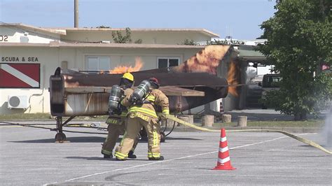 航空機事故を想定した日米合同訓練 日米18機関が消火活動や救助活動で連携を確認 Tbs News Dig