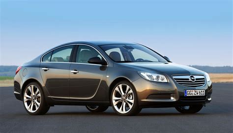 Opel Insignia Top Speed