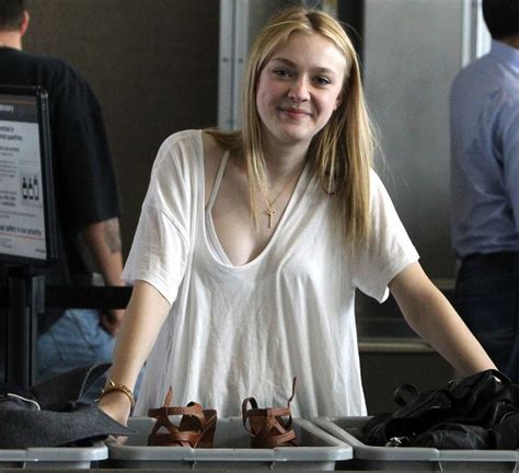 49 Hottest Dakota Fanning Bikini Pictures Are Brilliantly Sexy Best