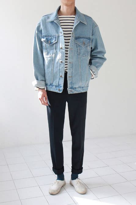 Oversized Denim Jacket Outfit Men See More Ideas About Mens Outfits