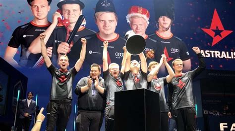 Astralis Hold Its Spot As The Team To Watch After Ecs Season Win