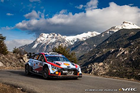 T Nak Ott J Rveoja Martin Hyundai I N Rally Hybrid Rallye