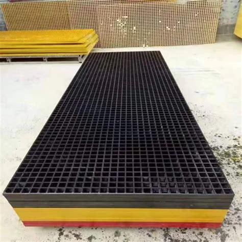 Anticorrosive Fiberglass FRP Walkway Grating GRP Molded Grating Trench