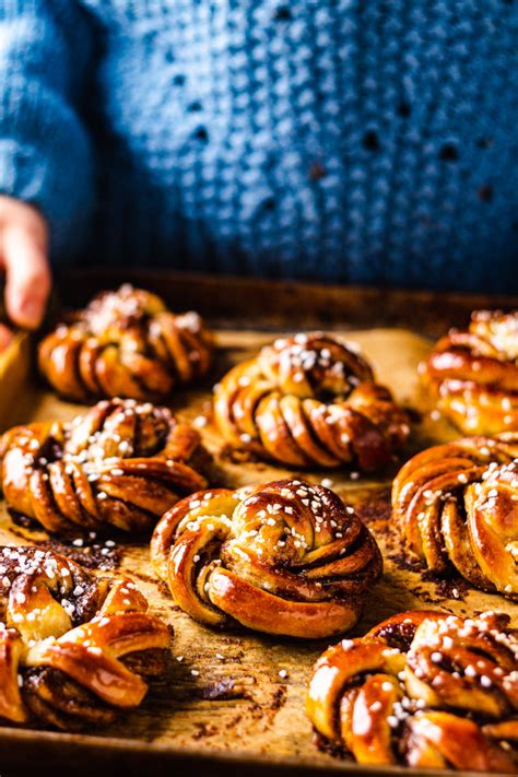 Vegan Kanelbullar Swedish Cinnamon Buns Cook Heal