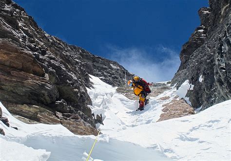 Lhotse Climbing Expeditions with Mountain Professionals