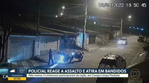 Vídeo Policial reage a assalto e atira em bandidos Bom dia SP G1