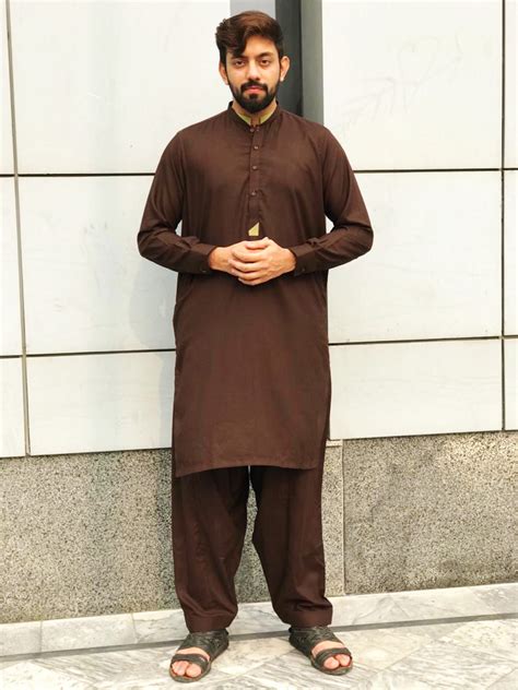 Latest Gents Kurta Shalwar Kameez Designs For Pakistani Kurta