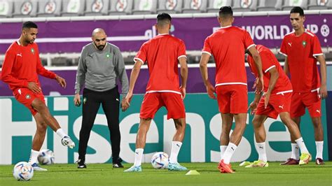 المنتخب المغربي يواصل استعداداته لمواجهة كرواتيا بصفوف مكتملة