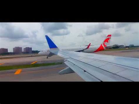 BEAUTIFUL VIEWS OF MIAMI Copa Airlines CM440 Boeing 737 MAX 9