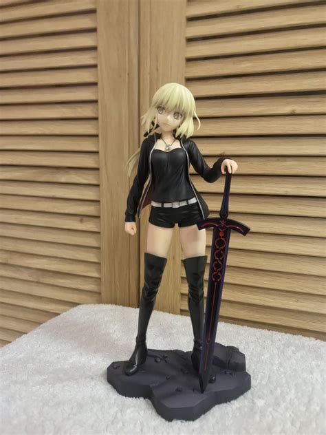 Fate Grand Order Altria Pendragon Saber Alter Casual Ver