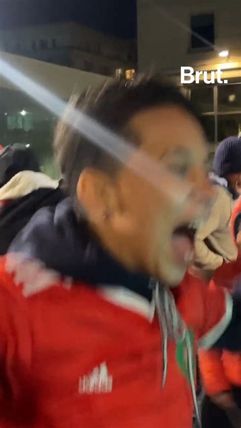 L explosion de joie des supporters marocains à Montpellier après le tir