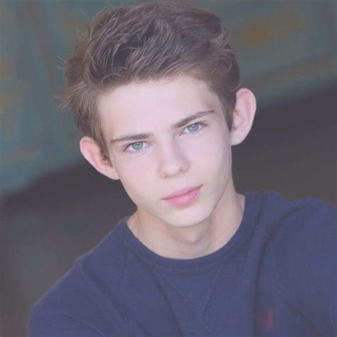Robbie Kay Peter Pan Once Upon A Time Wallpaper