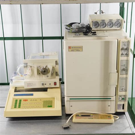 Dw Used 8日保証 Shimadzu Gc 14a Gas Chromatograph ガスクロマトグラフ Hvg 1 C R3a