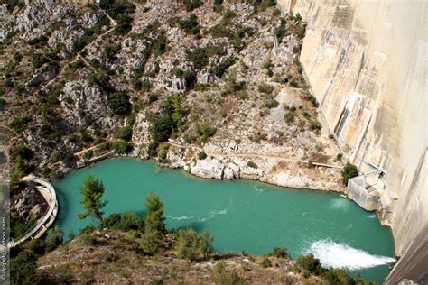 Le Barrage De Bimont Le Contre Barrage Du Barrage De Bimon Flickr