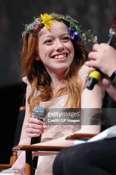 132 Amybeth Mcnulty Photos And High Res Pictures Getty Images