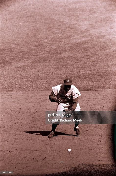 World Series Brooklyn Dodgers Jackie Robinson In Action Fielding Vs