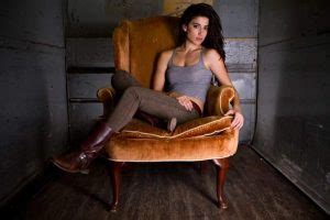 Hot Tania Raymonde Photos Thblog