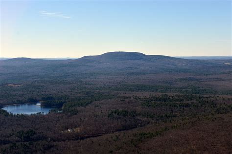 Mt Wachusett hike and devotional | The Worcester County Bahá'í Community