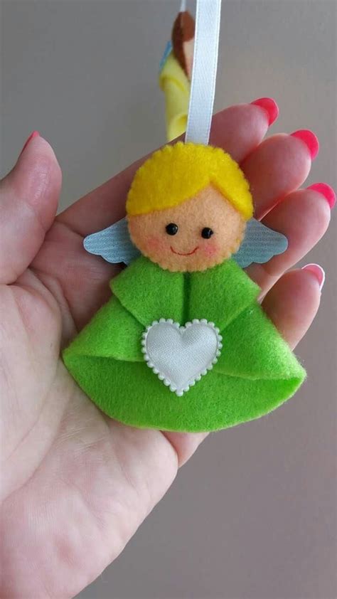 Pin By Mary Pedersen On Xmas Gifts Felt Christmas Ornaments