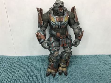 Halo Covenant Brute Chieftain Series 5 McFarlane Toys Action Figure