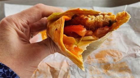 Burger King Fiery Buffalo Royal Crispy Wrap Review Its A Must Try For