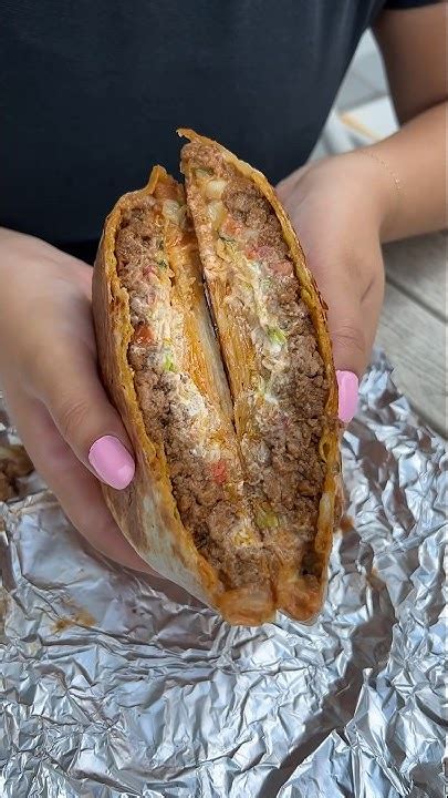 The Dunkwrap From Super Burrito 🧀🥩🌯 Bestfoodfoodies Cheese Youtube