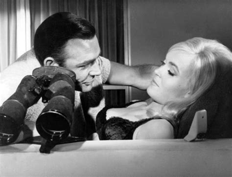 James Bond Sex Symbol Shirley Eaton Certainly Doesn T Look Like THIS Anymore Celebrity News
