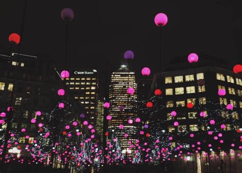 A Reason to Visit Canary Wharf: Winter Lights Festival 2017 · Look Up ...