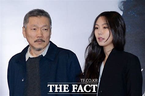 Tf히스토리 홍상수·김민희 불륜설→불륜 인정→꼬리표 떼나 연예 기사 더팩트