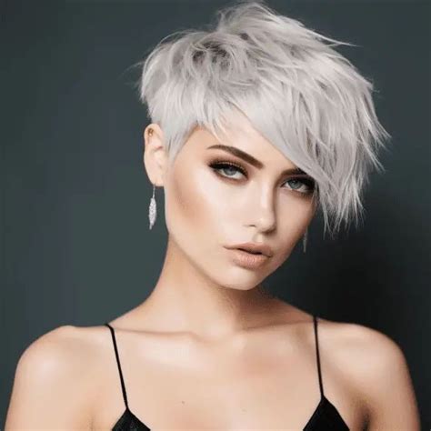 Gorgeous Platinum Blonde Hair Colors Ideas For This Year In