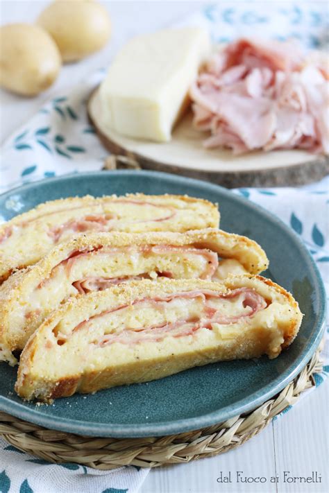 Rotolo Di Patate Ripieno Di Prosciutto E Formaggio Dal Fuoco Ai Fornelli