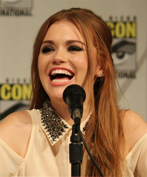 File:Holland Roden Comic-Con 2012.jpg - Wikipedia, the free encyclopedia