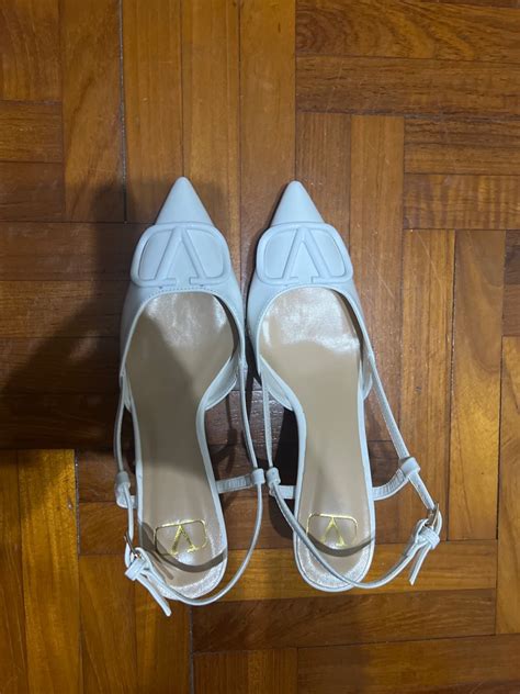 White heels, Women's Fashion, Footwear, Heels on Carousell