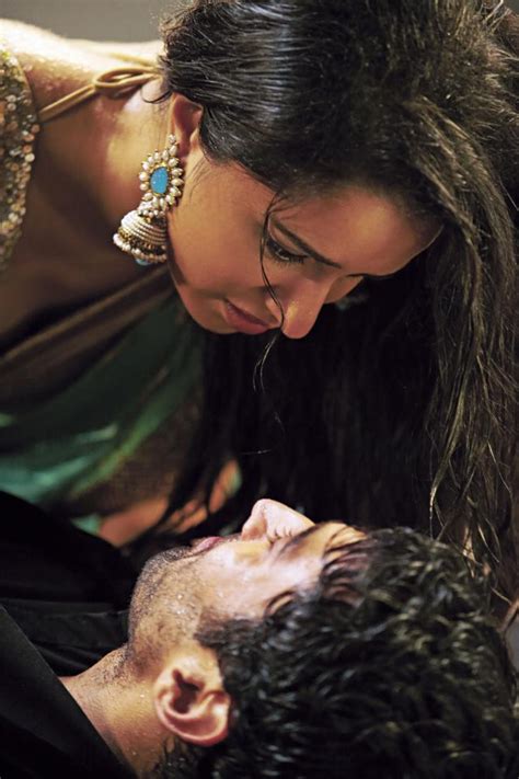 Aditya Shraddha In Aashiqui 2 STILLS Indiatimes