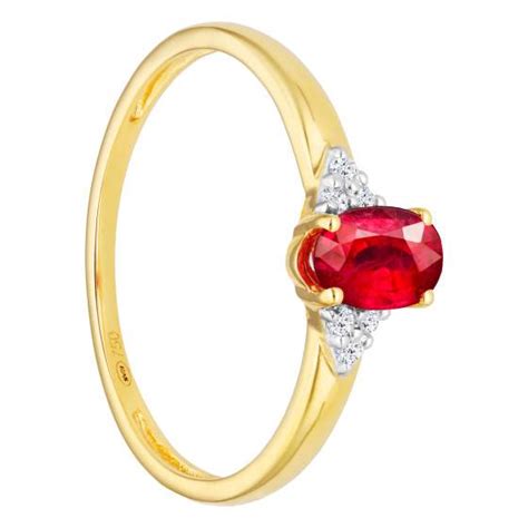 Bague Ovale Or Jaune 750 Rubis Diamants 0 05 Ct Aurora Ocarat