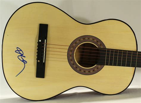 Willie Nelson Signed Acoustic Guitar Jsa Aloa Pristine Auction