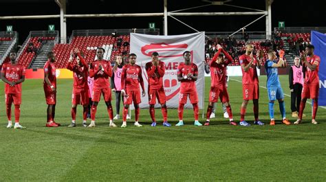 NÎmes Olympique Surpassés Les Crocos Se Rebellent Et Renversent La