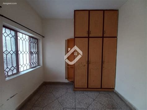 Marla Upper Portion House For Rent In Allama Iqbal Town Nargis Block