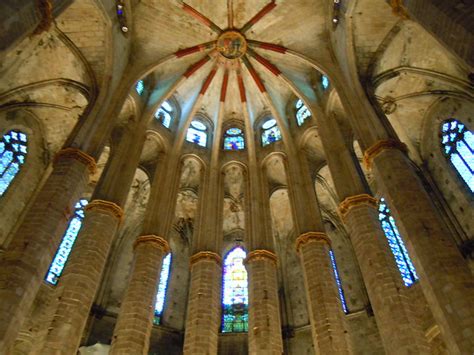 SEÑOR DEL BIOMBO Análisis y comentario de SANTA MARÍA DEL MAR Barcelona