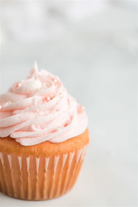 Perfect Pink Champagne Cupcakes Fresh Coast Eats